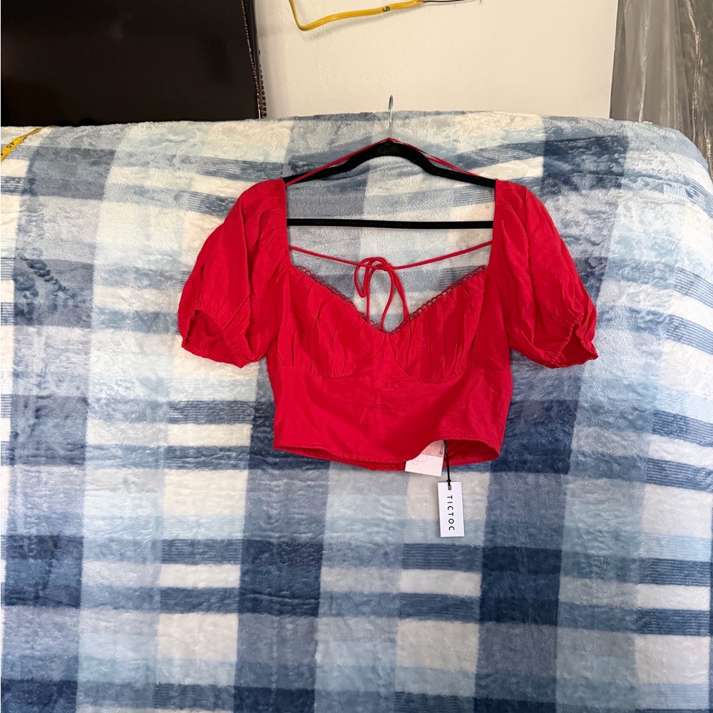 Tic Toc Red Puff-Sleeve Tie-back Crop Top
